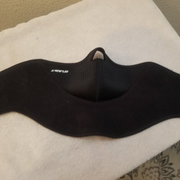 Seirus Innovation Motorcycle Riding Face Mask - Picture 5 of 8